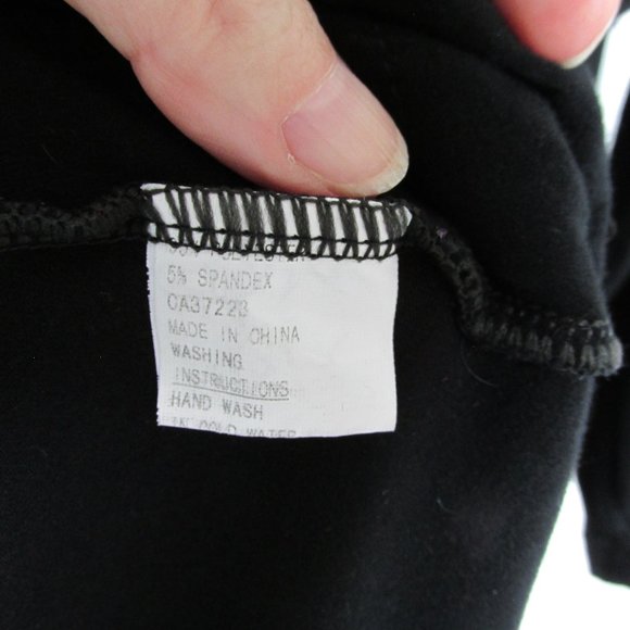 Lilia Whispers Black & Purple Plus Size Tunic Top - Picture 5 of 6